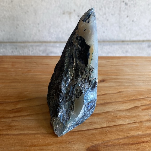 Geode Bookend or Shelf Decor “Blue” - Picture 4 of 7